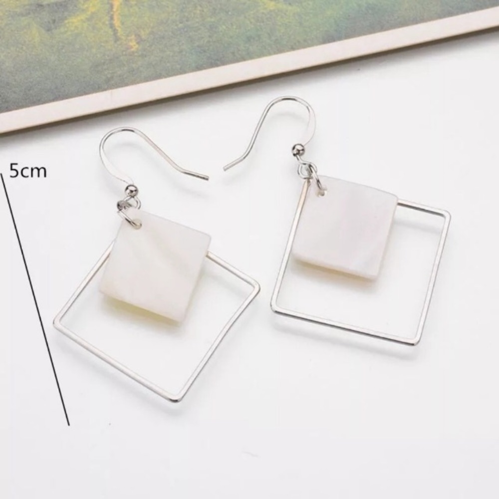 Natural Shell and Silver Plated Dangle Earrings